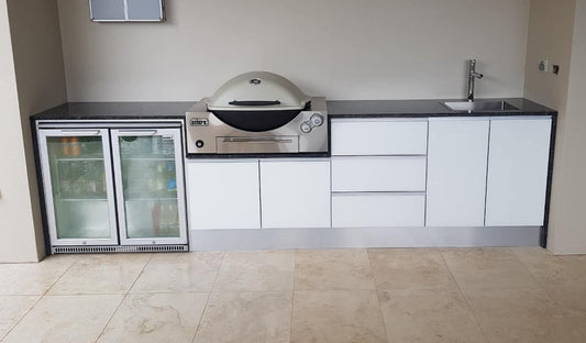 10 Must-have Features for Your Outdoor Kitchen