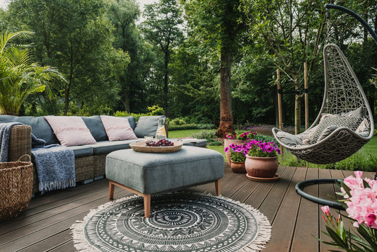 Why Winter is the Best Time to Buy Outdoor Furniture