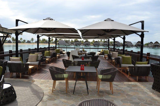 ECLIPSE 3m SQUARE CANTILEVER ACRYLIC INC. SS SPIGOT