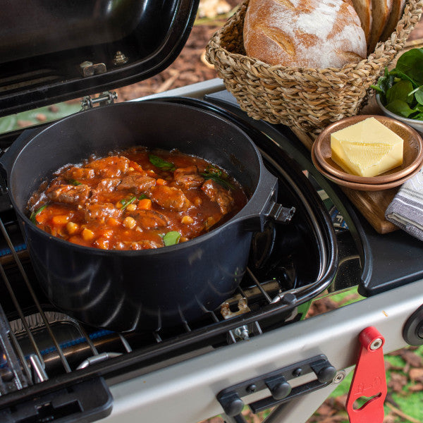 TRAVELER CASSEROLE DISH