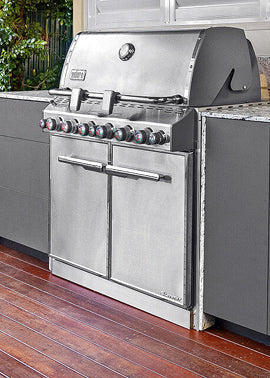 Outdoor Kitchen
