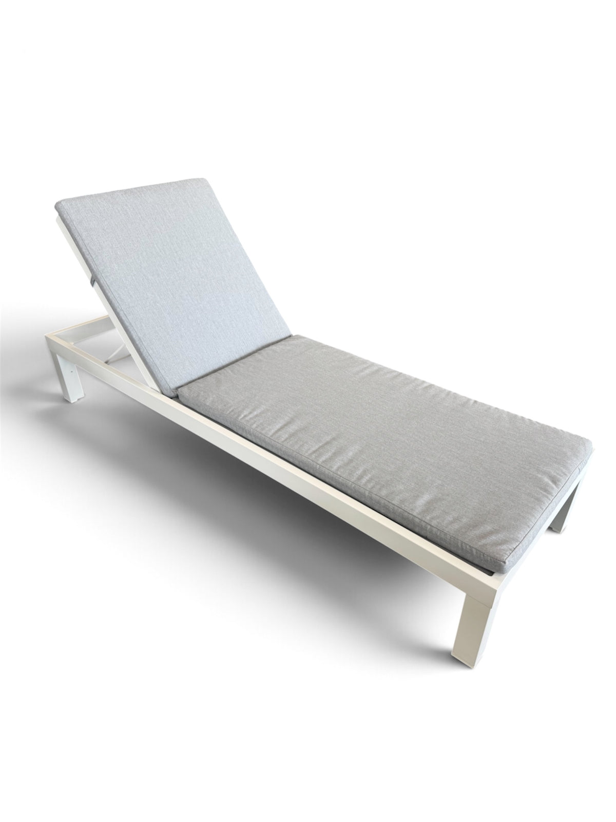 ELBA SUNLOUNGE W/CUSHION